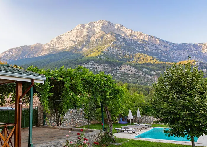 Villa Lycian - Mountain And Sea View With Heated Pool